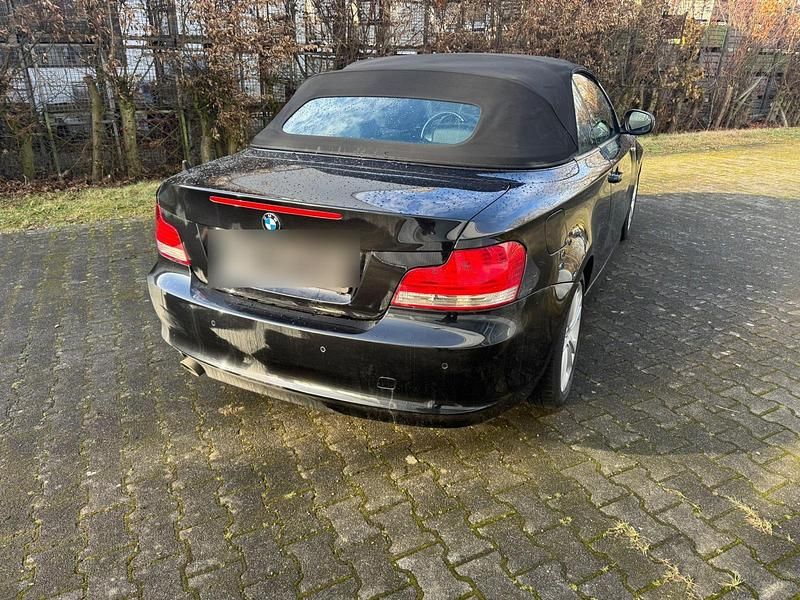 Gebraucht BMW 120 M Sport 176 PS (129 kW) 2014 Schwarz Kleinwagen