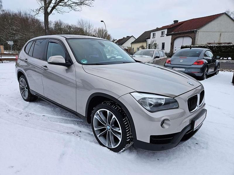 Gebraucht BMW X1 184 PS (135 kW) 2012 Kaschmirsilber metallic SUV