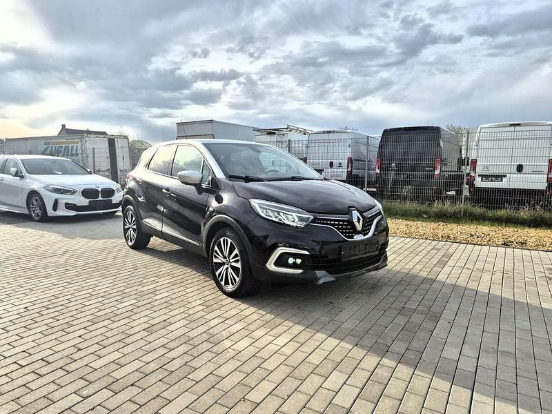 Gebraucht Renault Captur Initiale Paris 150 PS (110 kW) 2019 Obsidian lila SUV