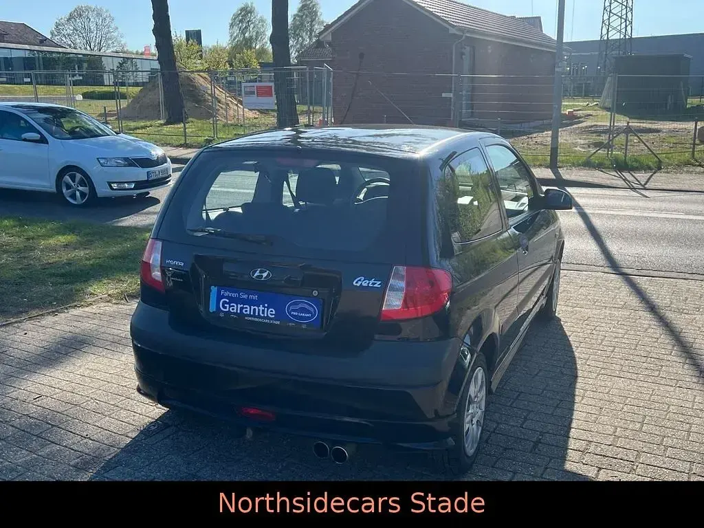 Gebraucht Hyundai Getz Basis 67 PS (49 kW) 2008 Schwarz Kleinwagen