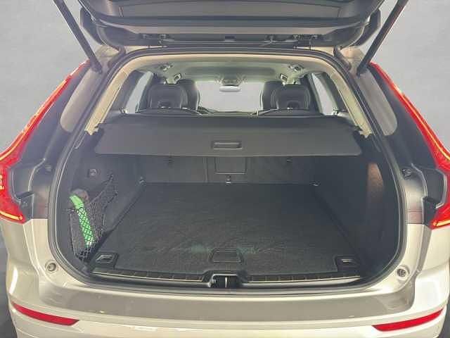 Gebraucht Volvo XC60 145 PS (106 kW) 2023 SUV