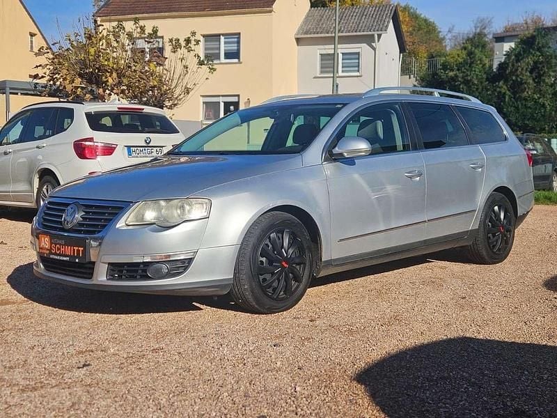 Reflexsilber Gebraucht 2007 VW Passat Highline Kombi | 1.490 € (Fairer Preis) - Bild 1/1