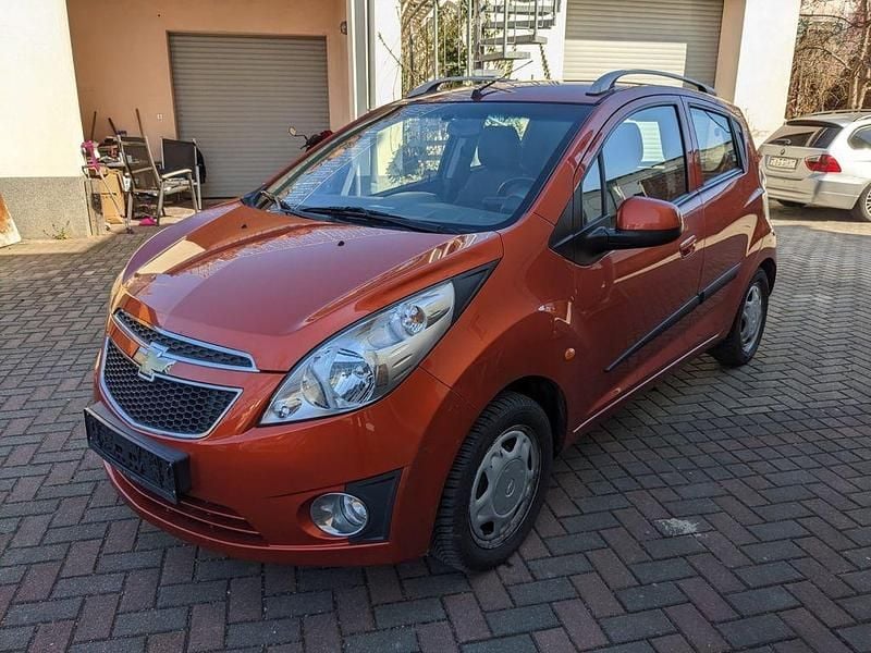 Orange Gebraucht 2010 Chevrolet Spark LS Kleinwagen | 3.777 € (Etwas zu teuer) - Bild 1/4
