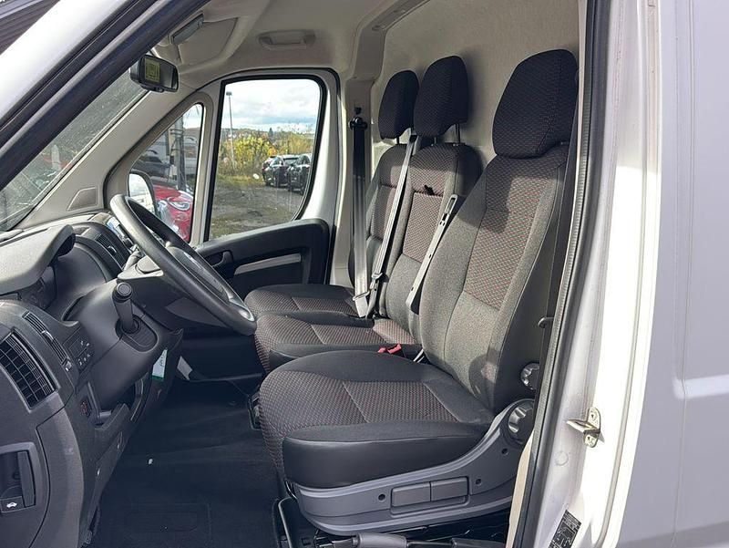 Gebraucht Citroën Jumper 110 kW (150 PS) 2023 Weiß Van / Kleinbus