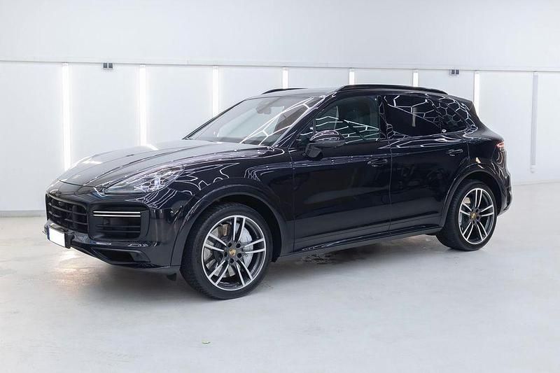 Gebraucht Porsche Cayenne Turbo 549 PS (403 kW) 2018 Schwarz SUV