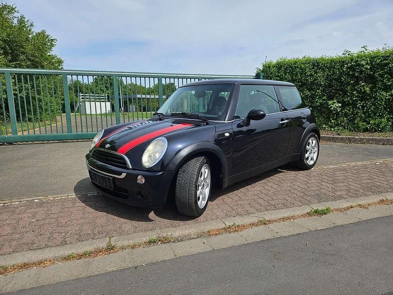 Gebraucht Mini ONE 90 PS (66 kW) 2006 Astro black metallic Kleinwagen