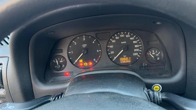 Gebraucht Opel Astra 75 PS (55 kW) 2000 Blau Kombi