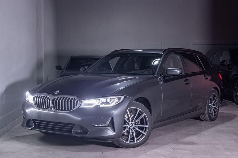 Gebraucht BMW 320 Luxury Line 190 PS (139 kW) 2020 Grau Kombi