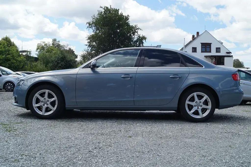 Gebraucht Audi A4 Ambition 120 PS (88 kW) 2011 Limousine