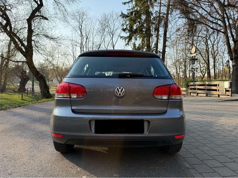 Gebraucht VW Golf VI 80 PS (58 kW) 2010 Grau Kleinwagen