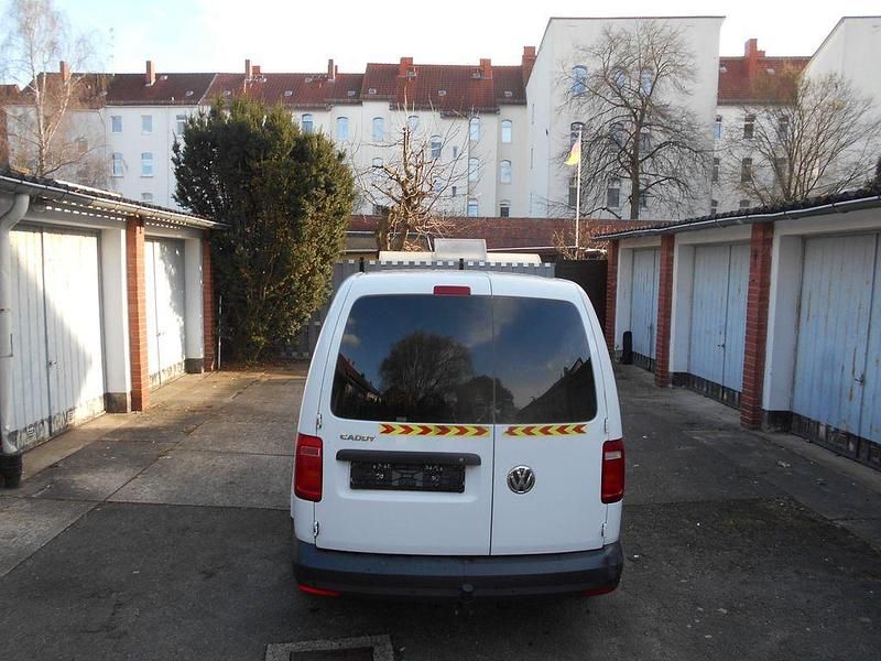 Gebraucht VW Caddy Maxi 102 PS (75 kW) 2020 Weiß Van / Kleinbus