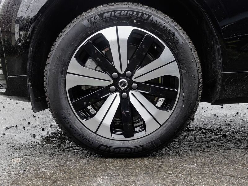 Gebraucht Volvo XC60 Plus 398 PS (292 kW) 2024 Onyx black / metallic SUV