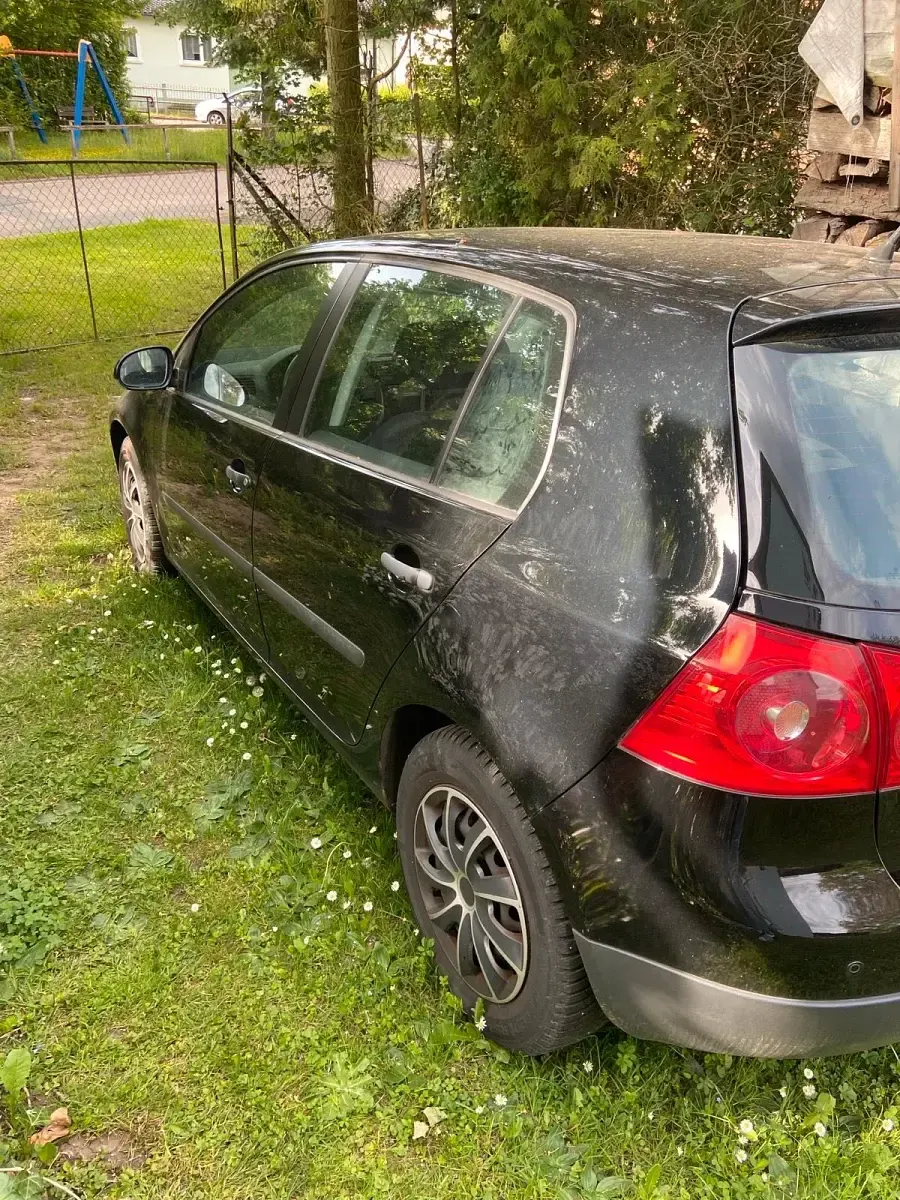 Gebraucht VW Golf V 75 PS (55 kW) 2006 Schwarz Kleinwagen