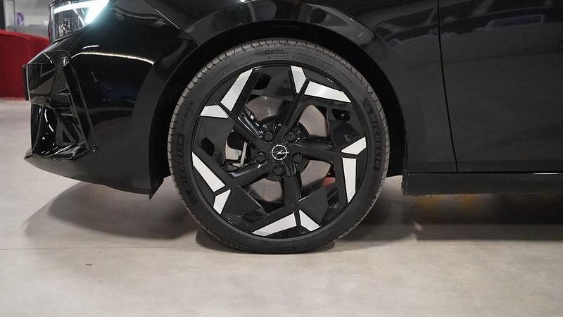 Gebraucht Opel Astra GSe 224 PS (164 kW) 2025 Schwarz Kombi