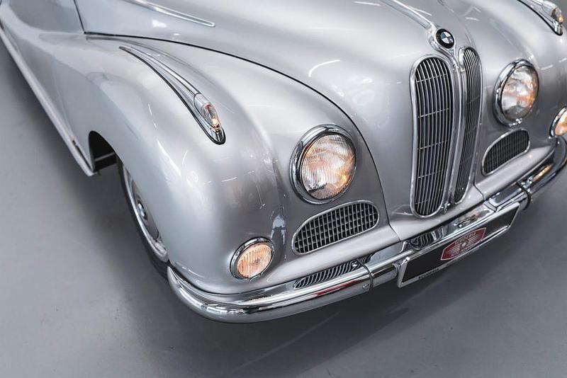 Gebraucht BMW 502 120 PS (88 kW) 1955 Silber Cabrio