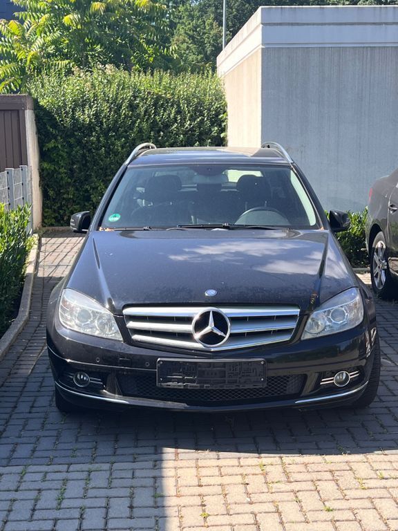 Schwarz Gebraucht 2009 Mercedes C180 Limousine | 5.500 € (Guter Preis) - Bild 1/1