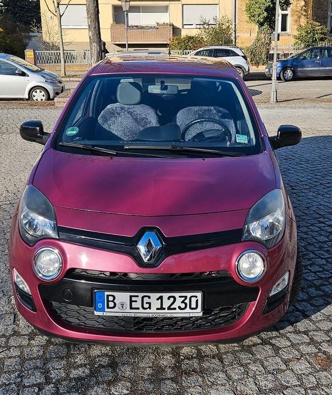 Gebraucht Renault Twingo 75 PS (55 kW) 2012 Violett Kleinwagen