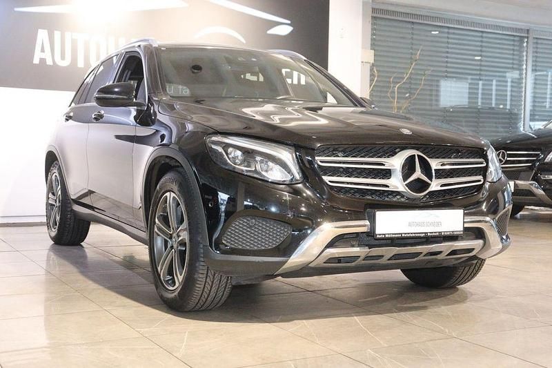 Gebraucht Mercedes GLC250 204 PS (150 kW) 2016 Schwarz SUV