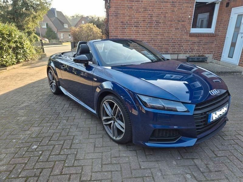 Gebraucht Audi TT Roadster Exclusive 179 PS (131 kW) 2017 Blau Cabrio