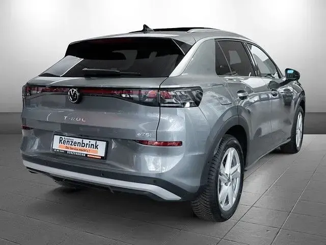 Neu VW T-Roc Style 150 PS (110 kW) 2026 Grau SUV