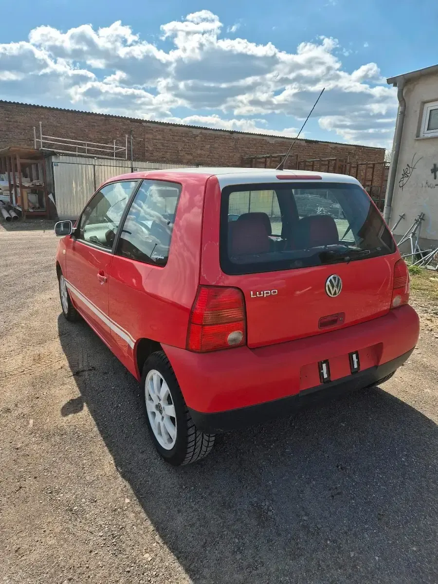 Gebraucht VW Lupo 50 PS (36 kW) 1999 Rot Kleinwagen