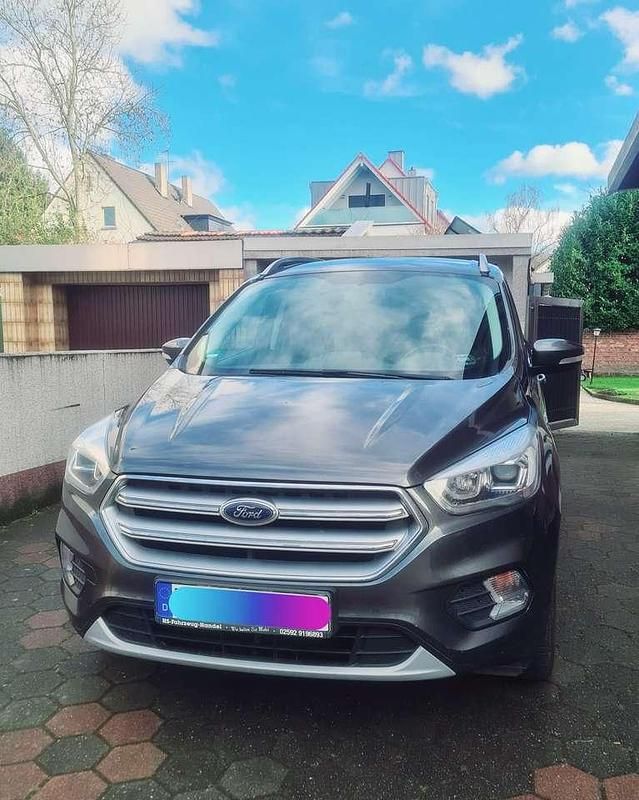 Gebraucht Ford Kuga Cool & Connect 120 PS (88 kW) 2018 SUV