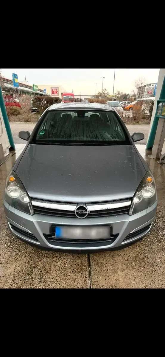 Gebraucht Opel Astra 110 PS (80 kW) 2004 Silber Kleinwagen