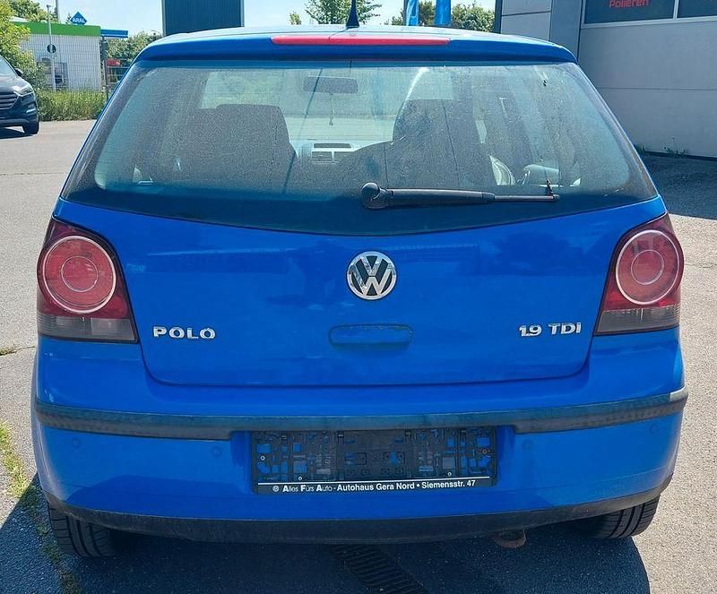 Gebraucht VW Polo 101 PS (74 kW) 2007 Blau Kleinwagen