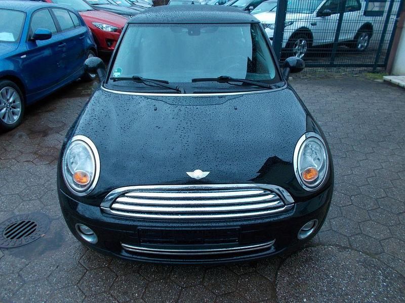 Gebraucht Mini Cooper 120 PS (88 kW) 2009 Midnight black metallic Kleinwagen
