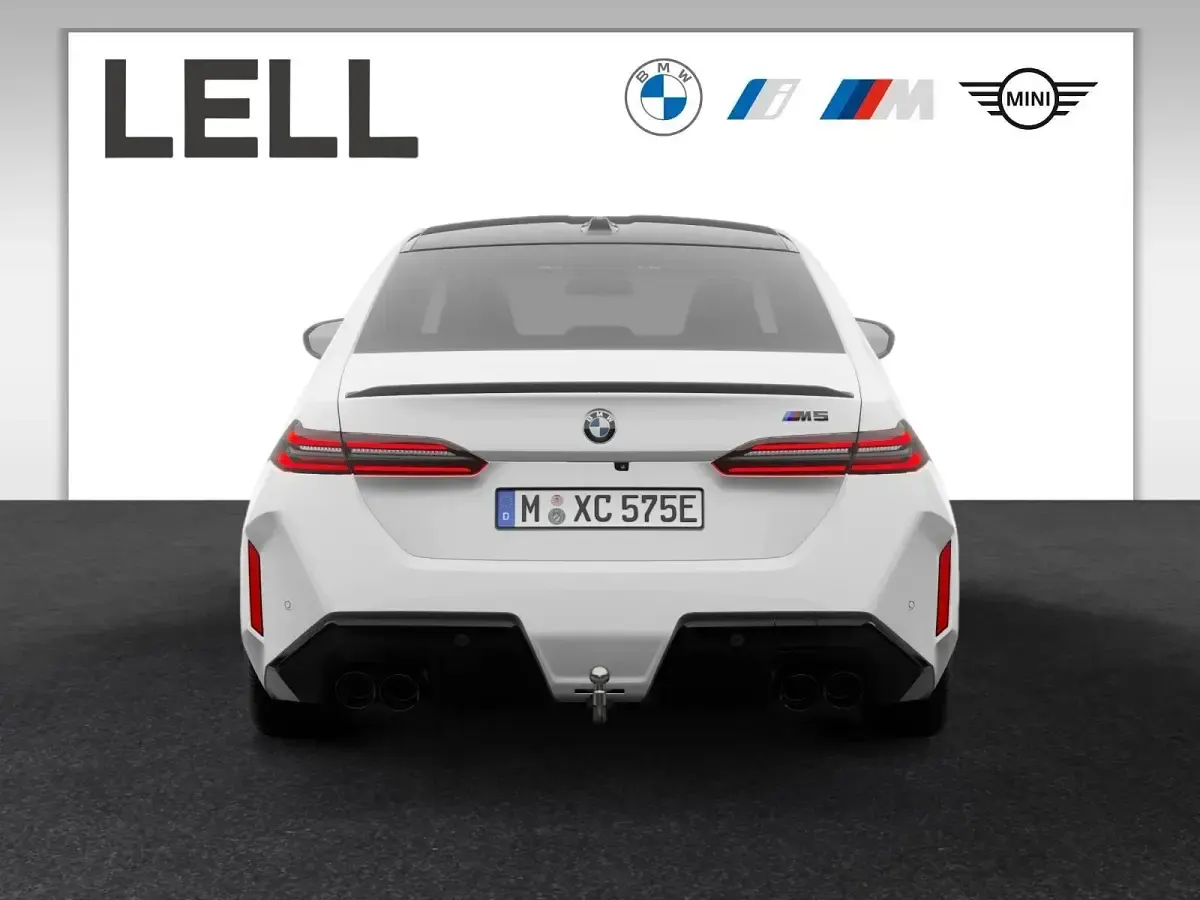 Neu BMW M5 Comfort Edition 727 PS (534 kW) 2026 Alpinweiß iii Limousine