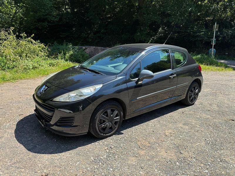 Schwarz Gebraucht 2010 Peugeot 207 Limousine | 1.995 € (Guter Preis) - Bild 1/4
