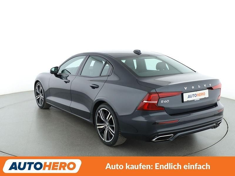 Gebraucht Volvo S60 R-Design 250 PS (183 kW) 2020 Grau Limousine