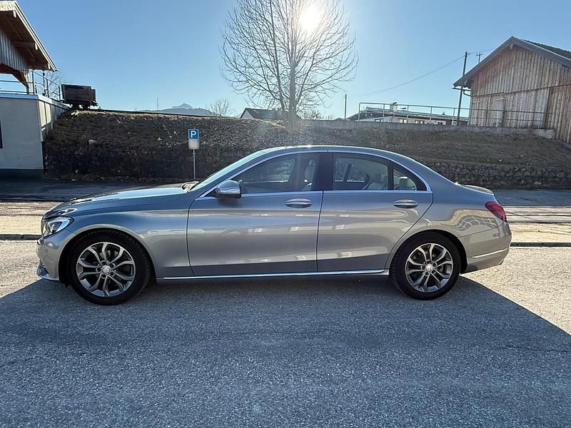 Gebraucht Mercedes C200 2015 Silber Limousine