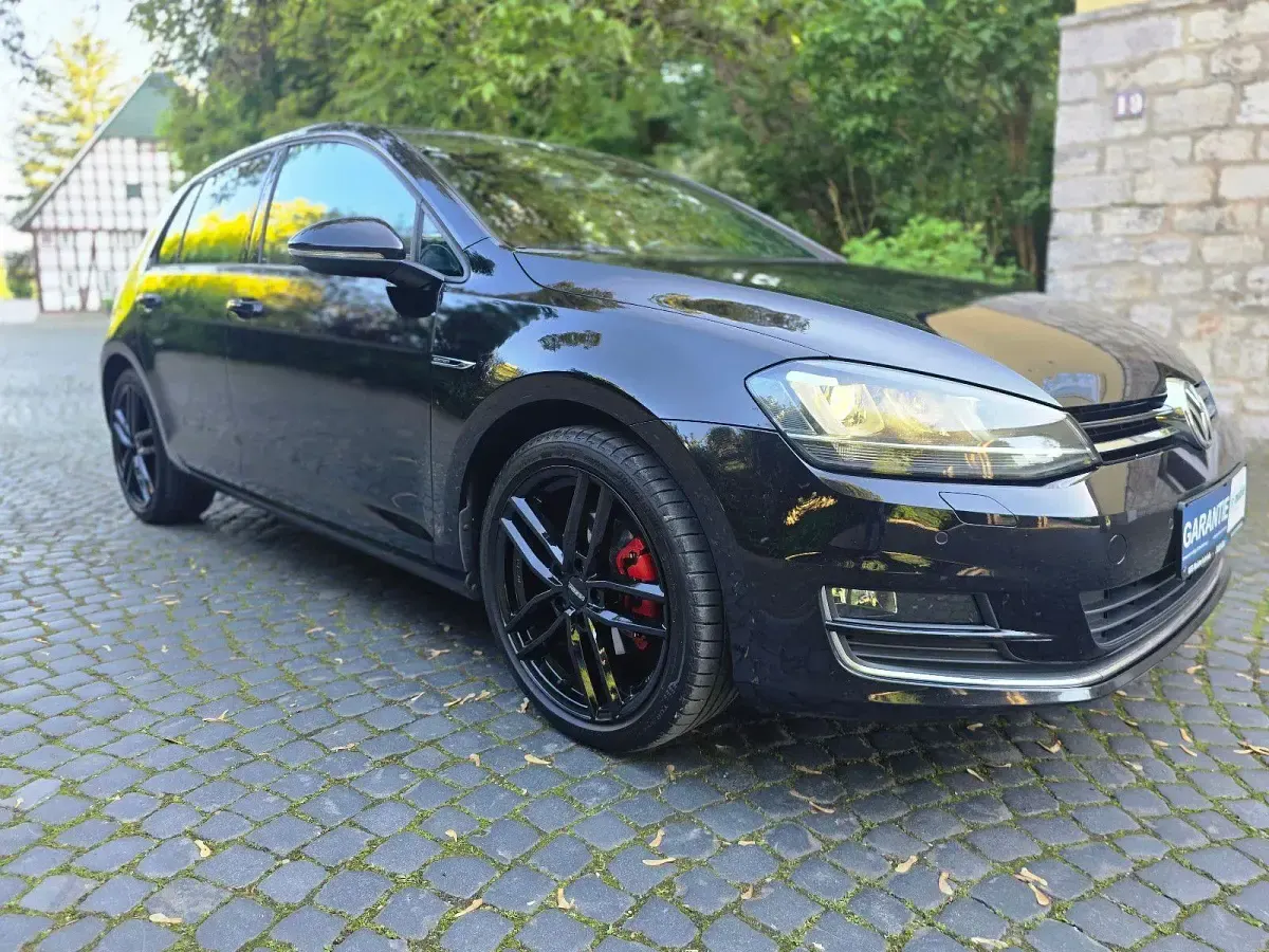 Używany VW Golf VII Edition 150 KM (110 kW) 2015 Czarny Sedan/Limuzyna