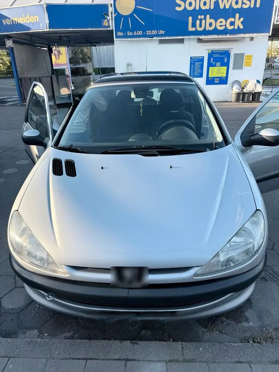 Gebraucht Peugeot 206 74 PS (54 kW) 1999 Grau Kleinwagen