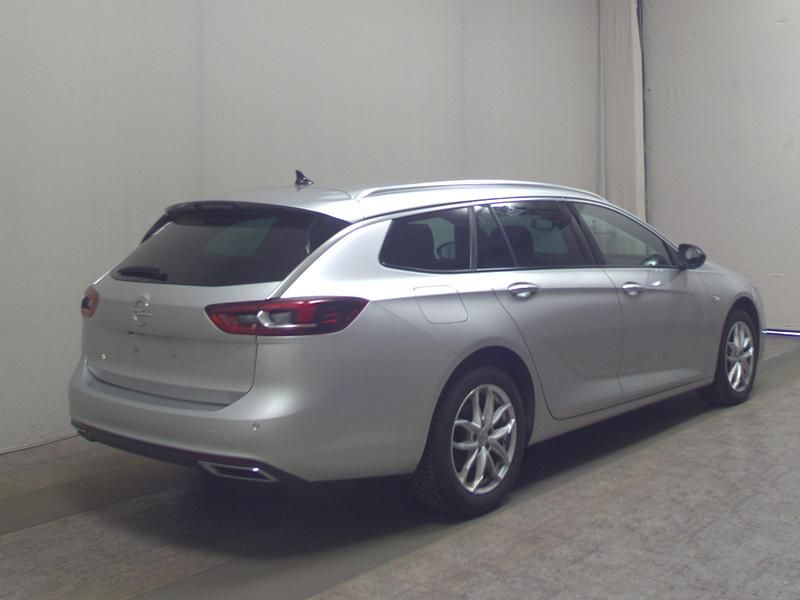 Gebraucht Opel Insignia Business 174 PS (127 kW) 2022 Silber Kombi