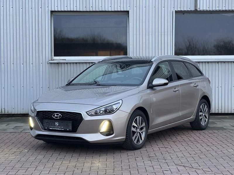 Gebraucht 2018 Hyundai i30 Limousine | 12.990 € (Fairer Preis) - Bild 1/4