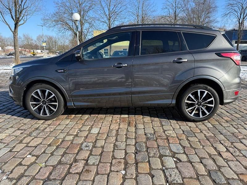 Gebraucht Ford Kuga ST-Line 242 PS (177 kW) 2018 Grau SUV