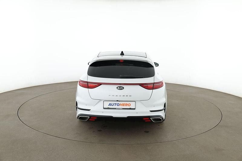 Gebraucht Kia ProCeed GT 204 PS (150 kW) 2021 Weiß Kombi