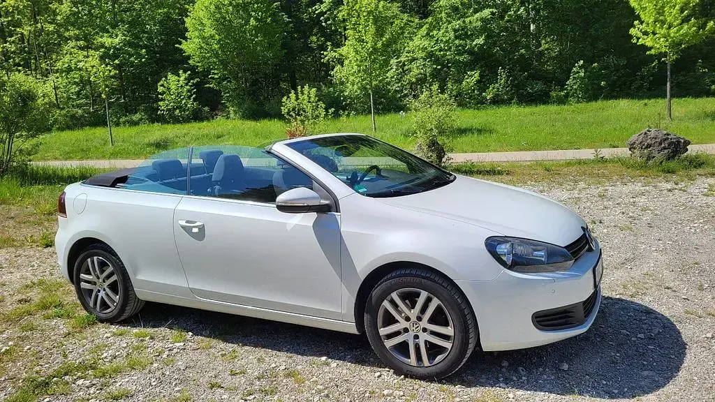 Gebraucht VW Golf Cabriolet 105 PS (77 kW) 2014 Weiß Cabrio