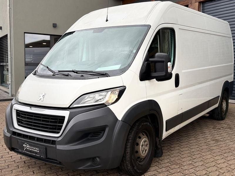 Gebraucht Peugeot Boxer 177 PS (130 kW) 2016 Weiß Van