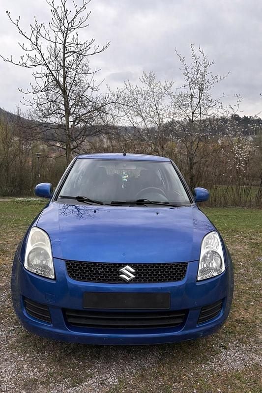 Second-hand Suzuki Swift 92 CP (67 kW) 2008 Albastru Hatchback