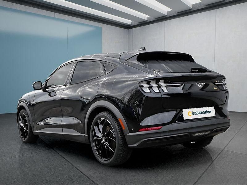 Gebraucht Ford Mustang Mach-E 216 kW (294 PS) 2022 Schwarz SUV