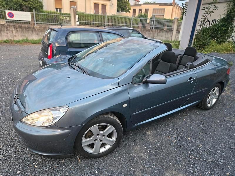 Grau Gebraucht 2004 Peugeot 307 CC Sport Cabrio | 3.000 € (Fairer Preis) - Bild 1/4