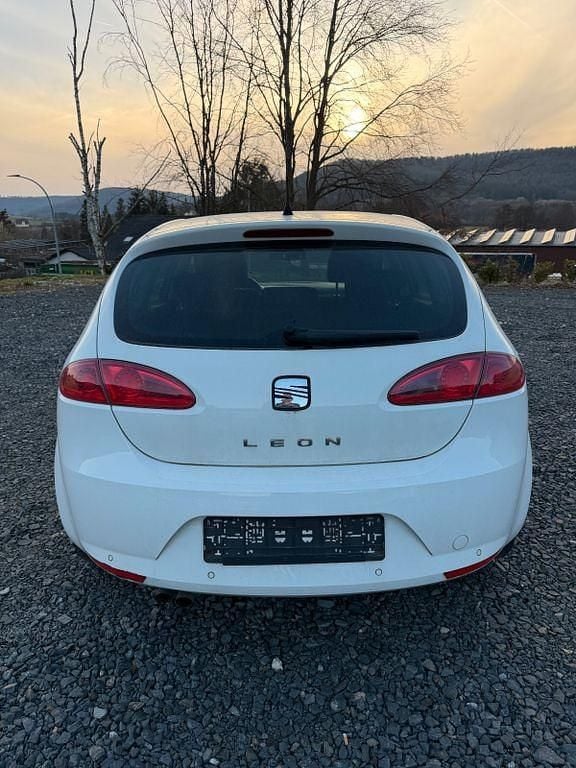 Gebraucht Seat Leon Stylance 105 PS (77 kW) 2008 Kleinwagen