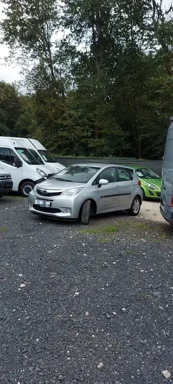 Gebraucht Subaru Trezia Active 90 PS (66 kW) 2012 Grau Kleinwagen
