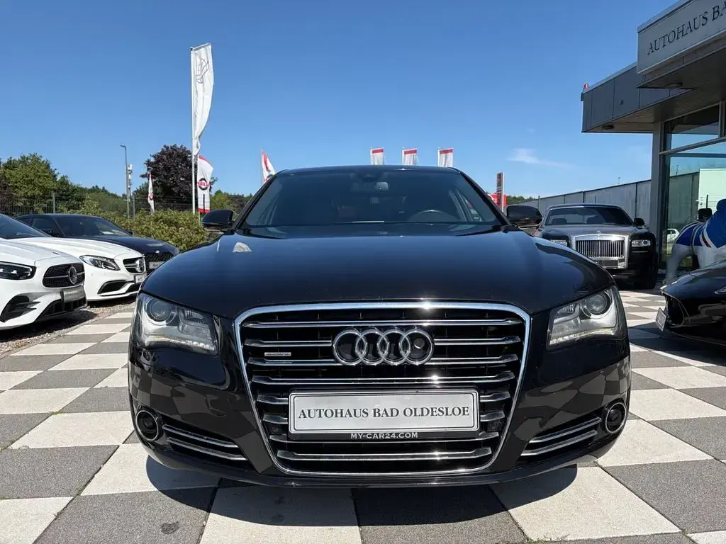 Gebraucht Audi A8 Ambiente 250 PS (183 kW) 2010 Schwarz Limousine