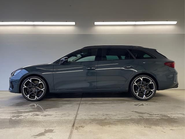 Neu Cupra Leon VZ3 333 PS (244 kW) 2025 [9k9k] fiord blau