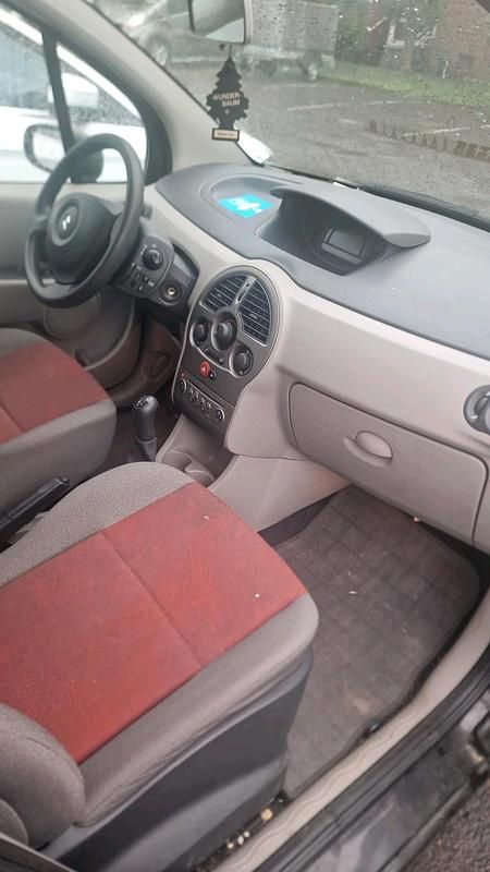 Gebraucht Renault Modus 75 PS (55 kW) 2005 Schwarz Van / Kleinbus