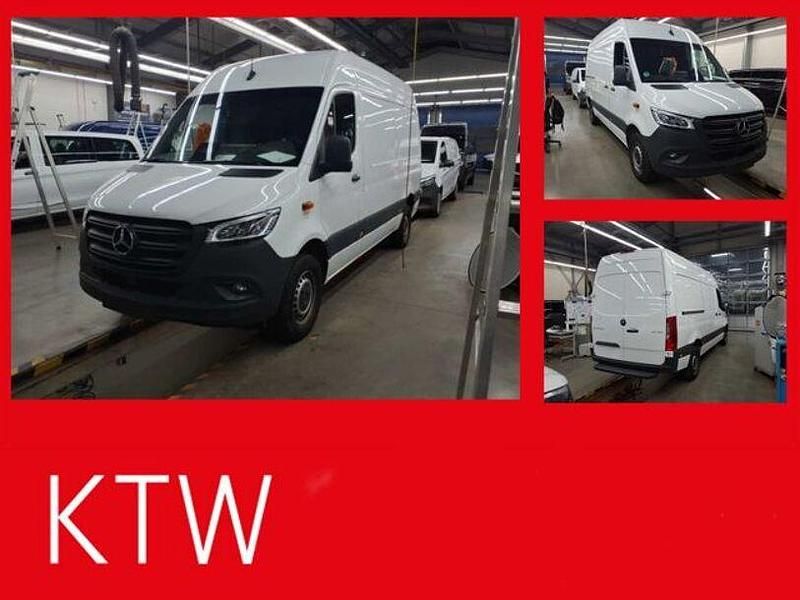 Gebraucht Mercedes Sprinter 170 PS (125 kW) 2024 Arktikweiss Van